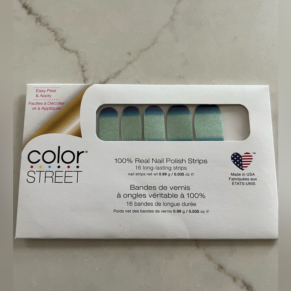 New & Sealed Color Street Long Time No Sea Nail Polish Strips Ombré Blue
